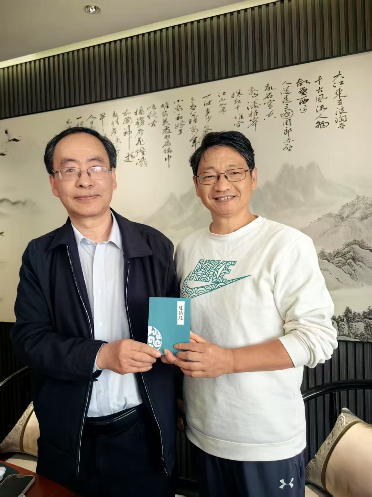 微信图片_20250512215843.jpg