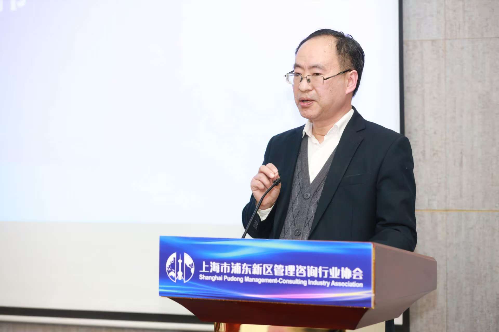 微信图片_20250717212357.jpg