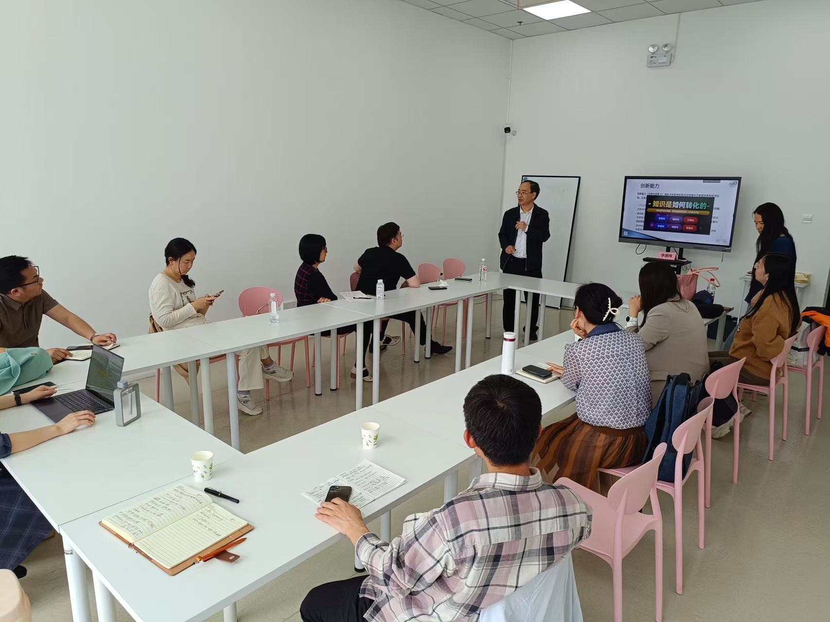 微信图片_20250424213834.jpg 微信图片_20250424213834.jpg